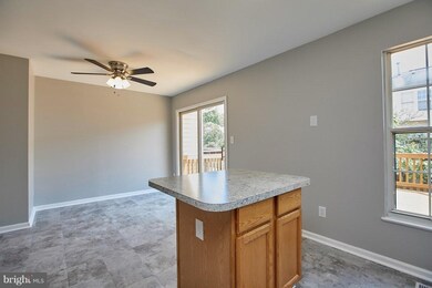 8575 Cold Harbor Loop, Manassas, VA 20111 - photo 7