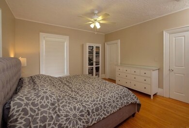 6 Lowell Ave unit 2, Newtonville, MA 02460 - photo 6