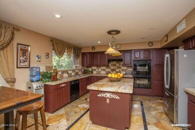 7 Upraged Kitchen