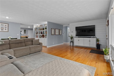 832 Independence Ridge, Springfield, IL 62702 - photo 5