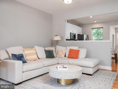 814 Stonehurst Ct, Annapolis, MD 21409 - photo 7