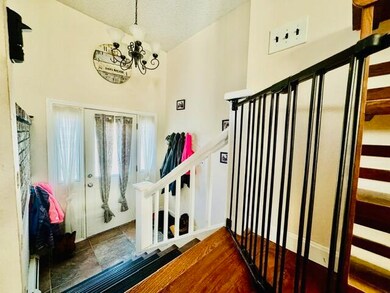 #2-Entry Way