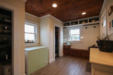 21 Main St Windham - Entry-4