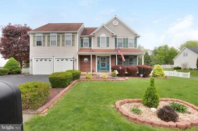 19213 Chippendale Cir, Hagerstown, MD 21742 - photo 2