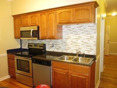37 Sherburne Ave unit 3, Worcester, MA 01606 - photo 3
