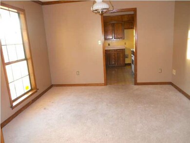 Formal Dining