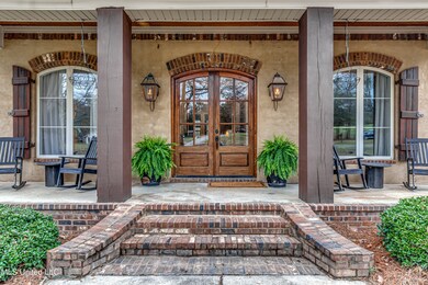 189 Pineview Cr
