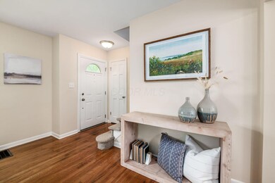 677 E Weisheimer Rd, Columbus, OH 43214 - photo 7