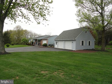 1264 Saint Pauls Church Rd, Pennsburg, PA 18073 - photo 2