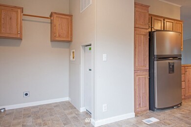 unlisted-address, Puyallup, WA 98374 - photo 7