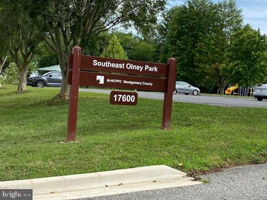 17617 Buehler Rd, Olney, MD 20832 - photo 3