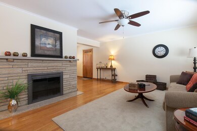 263 Dixon Ct. ~ Living Room