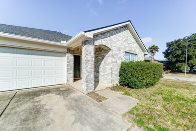 2439 Halstead Dr, Spring, TX 77386 - photo 4