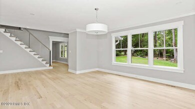 15 Serenity Ln Cos Cob CT-small-009-006-