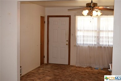 2404 Post Oak Ave, Copperas Cove, TX 76522 - photo 2