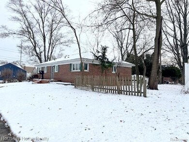 2500 E Hudson Ave, Royal Oak, MI 48067 - photo 5