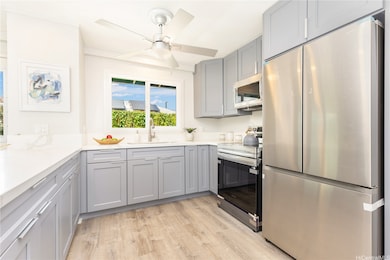 407 Keaniani St unit B, Kailua, HI 96734 - photo 5