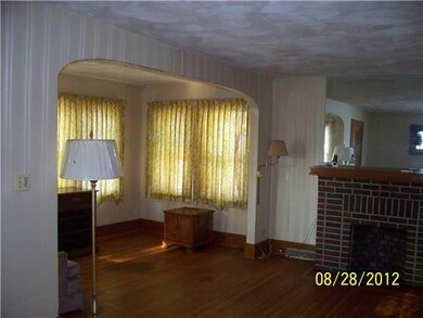 Living Room Lower