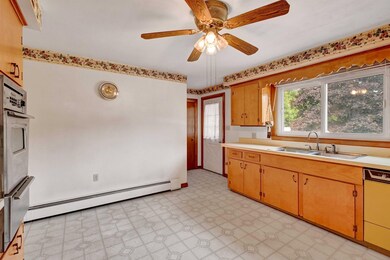 80 Packers Falls Rd, Newmarket, NH 03857 - photo 6