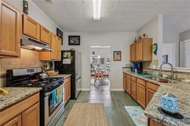 629 Kenridge Way, Suwanee, GA 30024 - photo 5