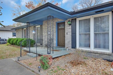 704 Custer Rd, Parsons, KS 67357 - photo 2