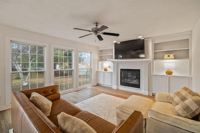 2912 E Diehl Ave, Des Moines, IA 50320 - photo 5