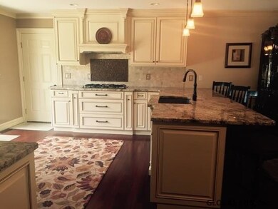 4 Summer St, Troy, NY 12180 - photo 6