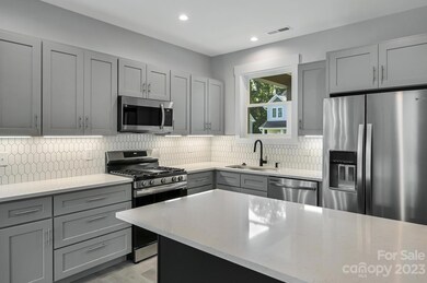 24 Loblolly Ln, Asheville, NC 28803 - photo 7