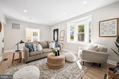 3805 Grantley Rd, Baltimore, MD 21215 - photo 4