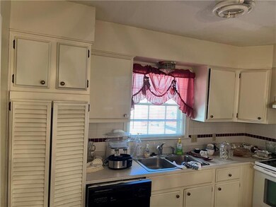 504 W Lucy Webb Rd, Raymore, MO 64083 - photo 7