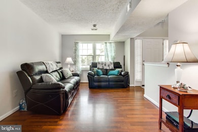 14000B Grumble Jones Ct, Centreville, VA 20121 - photo 4