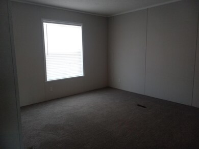 134 Birch Ct unit 134, Belleville, MI 48111 - photo 7