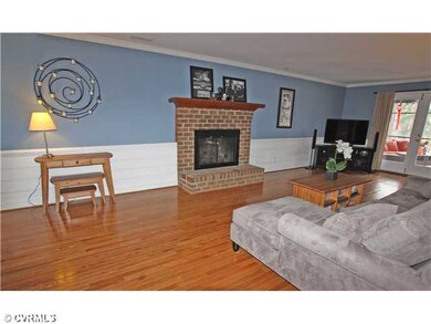 Den/Family/Great Room - Family room with newer woo