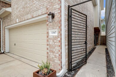 1347 Ella Place, Houston, TX 77008 - photo 2
