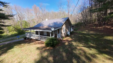 1131 Fleets Crossing, Pulaski, VA 24301 - photo 2
