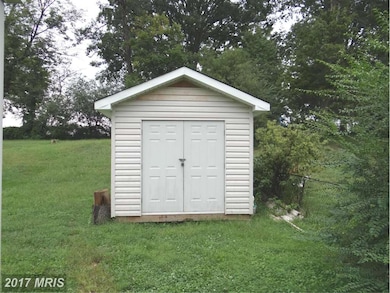 132 Lambert Dr, Manassas Park, VA 20111 - photo 4