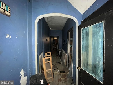 2807 Winchester St, Baltimore, MD 21216 - photo 6