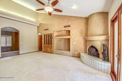 6 - Family Room