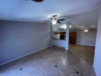 4286 Woodstock Dr unit A, West Palm Beach, FL 33409 - photo 5