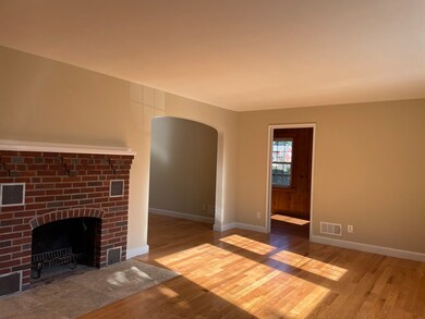 63 Dow St, Framingham, MA 01702 - photo 3