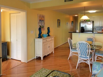 2509 W Ft MacOn Rd W unit 204b, Atlantic Beach, NC 28512 - photo 6