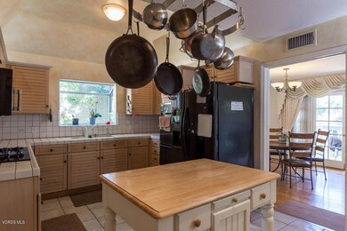 5264 Campo Rd, Woodland Hills, CA 91364 - photo 5