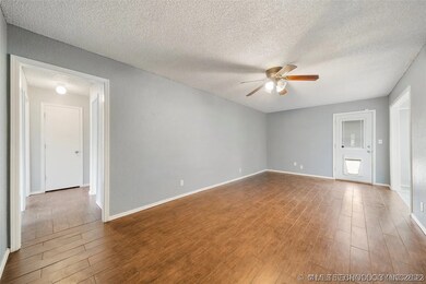 488 E 138th Place, Glenpool, OK 74033 - photo 5