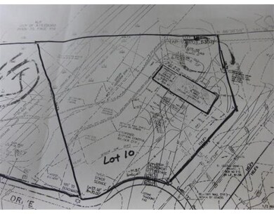 10 Laura Dr, Attleboro, MA 02703 - photo 2