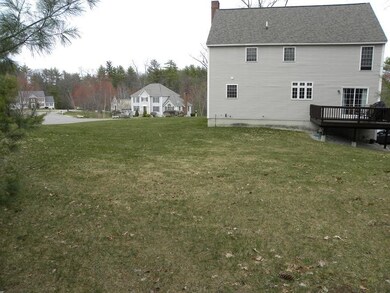 4 Lori Ln, Londonderry, NH 03053 - photo 3