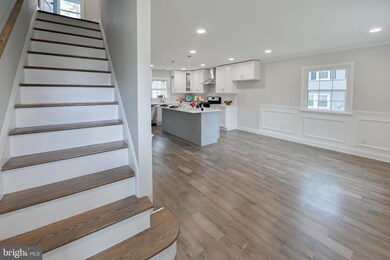 638 E Manoa Rd, Havertown, PA 19083 - photo 4