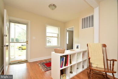 901 N Woodward Dr, Essex, MD 21221 - photo 6