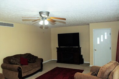 401 S Adams St, Boswell, IN 47921 - photo 4