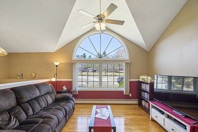 4 Wendy Place, Rochdale, MA 01542 - photo 5