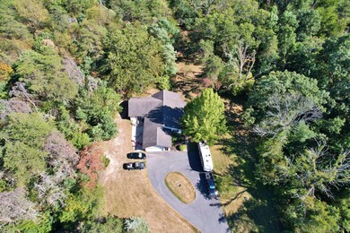 2324 Ridge Hollow Rd, Edinburg, VA 22824 - photo 7